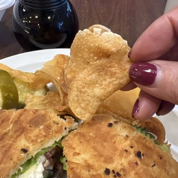 Neuhaus Cafe - House made potato chips - Cafes Near Me - Dallas, Texas