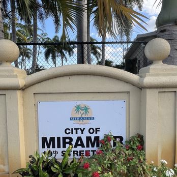 19th Street Park - Parks Near Me - Miramar, Florida