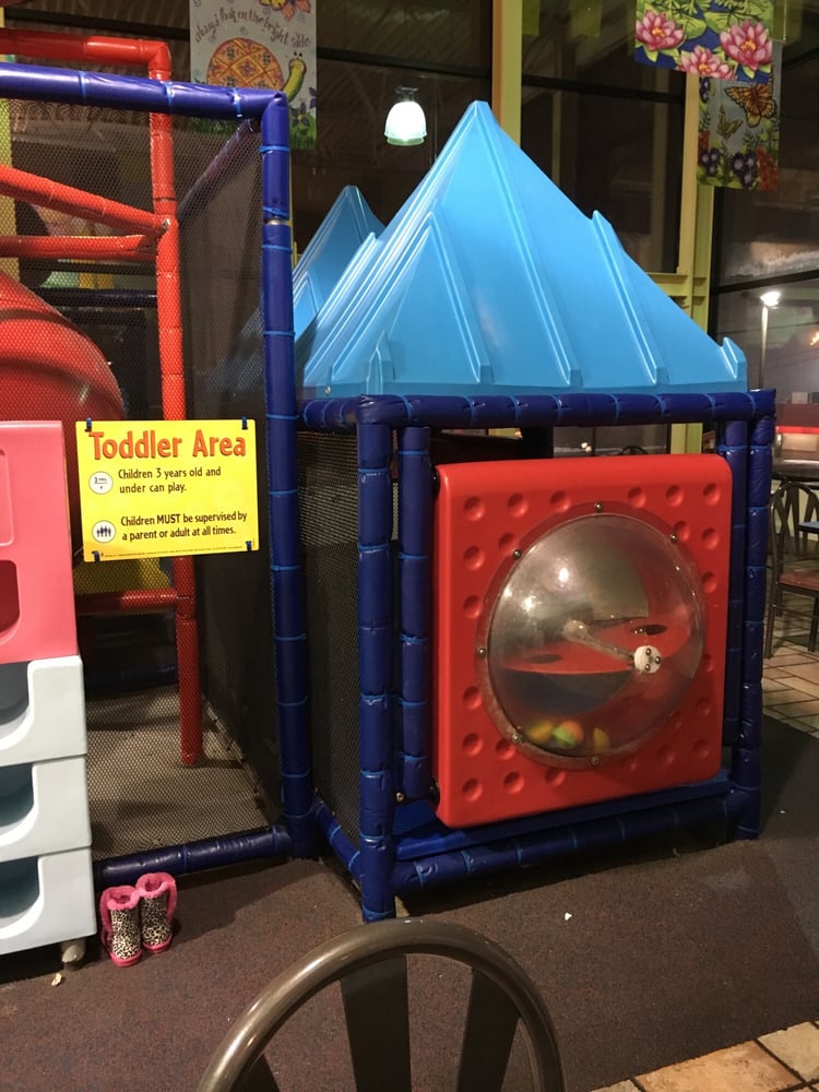 MCDONALD’S Updated August 2024 15 Reviews 525 Cummings St