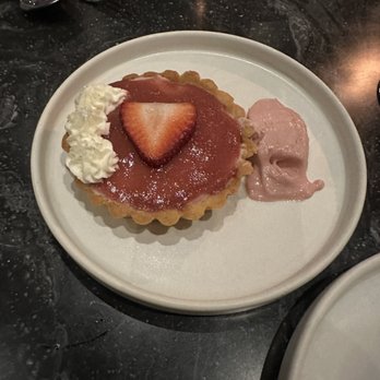 AT Bistro - Au Troisieme - Strawberry tart - New American Near Me - Dallas, Texas