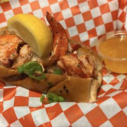 Lobster Roll