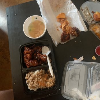 Wok & Roll - General Tso chicken, steamed rice & wonton soup..... - Sushi Bars Near Me - San Marcos, Texas