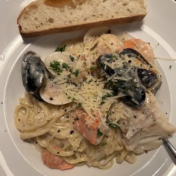 Waterfront Depot Restaurant - Seafood Near Me - Florence, Oregon