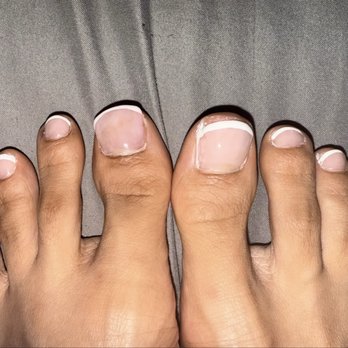 Lavish Spa & Nails by L’mour - Gel pedi - Eyelash Service Near Me - Aiea, Hawaii Lavish Spa & Nails by L’mour - Gel pedi - Eyelash Service Near Me - Aiea, Hawaii