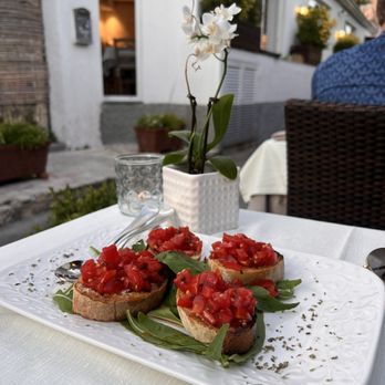Lo Sfizio - Bruschetta - Italian Near Me - Capri, NA Lo Sfizio - Bruschetta - Italian Near Me - Capri, NA