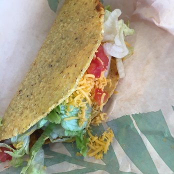 Del Taco - Mexican Near Me - Carson, California