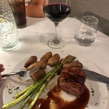 Colts Neck Inn Steakhouse - 8 oz. Filet Mignon - Steakhouses Near Me - Colts Neck, New Jersey