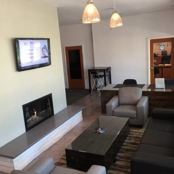 Studio Plaza Apartments - Lobby and waiting room - Apartments Near Me - Goleta, California Studio Plaza Apartments - Lobby and waiting room - Apartments Near Me - Goleta, California