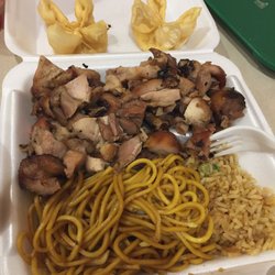Max Orient - Teriyaki Chicken with rice and noodles
