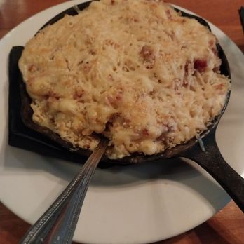 Fig & Barrel - Bacon mac and cheese - Whiskey Bars Near Me - York, Pennsylvania