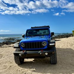 Hawaii Lifted Jeep Rentals - Big Island Jeep Car Rental*Kona Airport Car Rental*Mauna Kea Summit Rental*Lihue LIH Kauai Jeep Car Rental*Ineos Grenadier Kona Car Rental