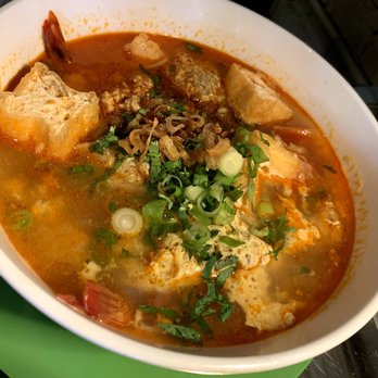 Lunch Lady - BÚN RIÊU (GF) crab meatball, fish cake, prawns, puffed tofu, tomato, vermicelli, tomato crab broth - Vietnamese Near Me - Vancouver, British Columbia Lunch Lady - BÚN RIÊU (GF) crab meatball, fish cake, prawns, puffed tofu, tomato, vermicelli, tomato crab broth - Vietnamese Near Me - Vancouver, British Columbia