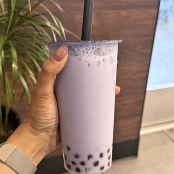 Tea Fresho - Ube Taro Milk Tea - Bubble Tea Near Me - Chandler, Arizona Tea Fresho - Ube Taro Milk Tea - Bubble Tea Near Me - Chandler, Arizona