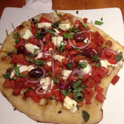Focaccia Méditerranée à 14$