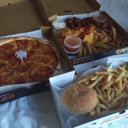 Fat Yankees - Pepperoni pizza, Yankee Sharing Platter and Bacon & Cheeseburger