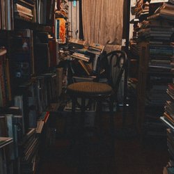 Becker's Books