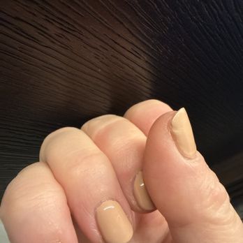 RiverHouse Nail Spa - Wrong color, lumpy nail. - Nail Salons Near Me - Nashville, Tennessee RiverHouse Nail Spa - Wrong color, lumpy nail. - Nail Salons Near Me - Nashville, Tennessee