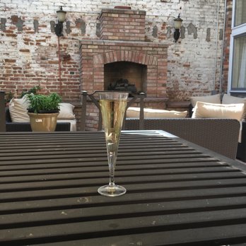Fluff - Complimentary drinks - Hair Salons Near Me - Denver, Colorado