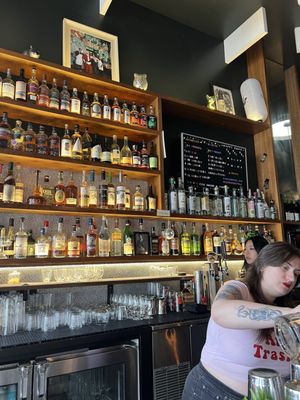 Accomplice Bar by null