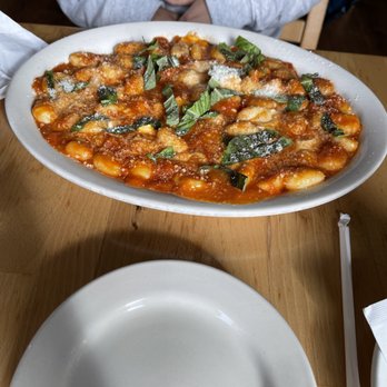 Via Roma - Italian Near Me - Des Plaines, Illinois
