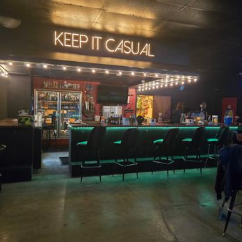 Casual Cocktail - Beer Bar Near Me - Tulsa, Oklahoma