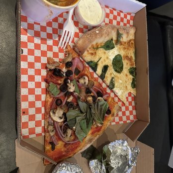 Joe's Pizza - White Pizza, Custom Pizza, Meatballs - Pizza Near Me - Santa Monica, California Joe's Pizza - White Pizza, Custom Pizza, Meatballs - Pizza Near Me - Santa Monica, California