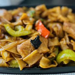 Tommy Thai - N5. Pad Khee Mow