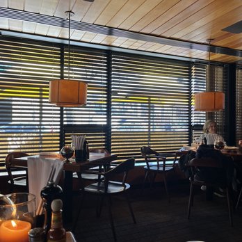 Hillstone Restaurant - Inside - New American Near Me - Denver, Colorado Hillstone Restaurant - Inside - New American Near Me - Denver, Colorado