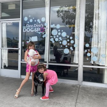 Dee Dee's Dog Spot - My girls happy that their pups are soft and clean ) - Pet Groomers Near Me - Ventura, California Dee Dee's Dog Spot - My girls happy that their pups are soft and clean ) - Pet Groomers Near Me - Ventura, California