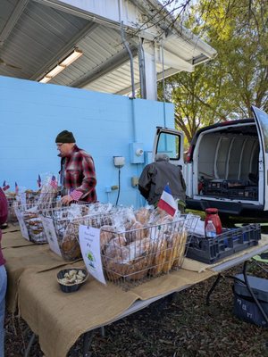 Alachua County Farmers' Market by null