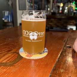 Grabbing some afternoon beers!