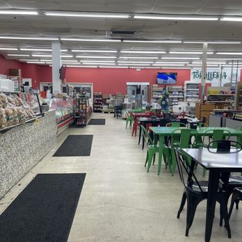 El Molino Supermarket - Indoor seating - International Grocery Near Me - Charleston, South Carolina El Molino Supermarket - Indoor seating - International Grocery Near Me - Charleston, South Carolina