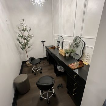 Mava Lash & Head Spa - DIY Hair drying room - Eyelash Service Near Me - Johns Creek, Georgia Mava Lash & Head Spa - DIY Hair drying room - Eyelash Service Near Me - Johns Creek, Georgia