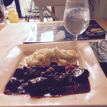 Cafe Paris - French Near Me - Cranford, New Jersey