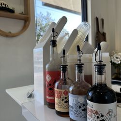 Ren Coffee Cart - Syrups for your choice of latte or matcha