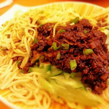 Yu's Garden - Dry noodles with yellow bean sauce - Taiwanese Near Me - Irvine, California Yu's Garden - Dry noodles with yellow bean sauce - Taiwanese Near Me - Irvine, California