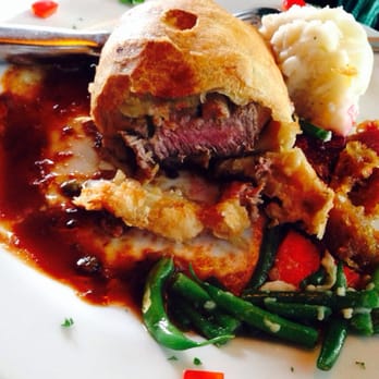 Tiburon Fine Dining - Beef Wellington - New American Near Me - Sandy, Utah Tiburon Fine Dining - Beef Wellington - New American Near Me - Sandy, Utah