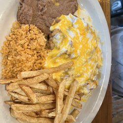 El Rincon De Los Angeles - Small chicken fried steak with cheese and gravy.