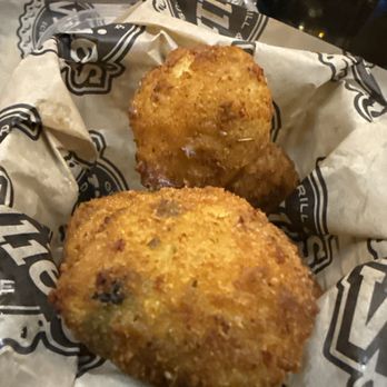 Willie's Grill & Icehouse - American Near Me - Pearland, Texas