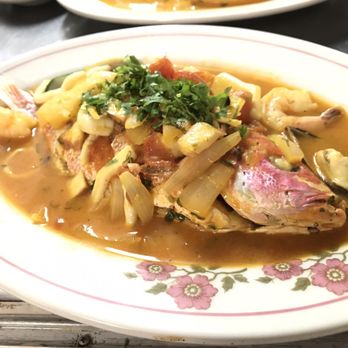 Chimu Peruvian Restaurant - Pargo sudado mixto Que delicia de plato - Latin American Near Me - Doral, Florida Chimu Peruvian Restaurant - Pargo sudado mixto Que delicia de plato - Latin American Near Me - Doral, Florida