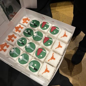 Three Brothers Bakery - Custom petit fours - Bakeries Near Me - Houston, Texas Three Brothers Bakery - Custom petit fours - Bakeries Near Me - Houston, Texas