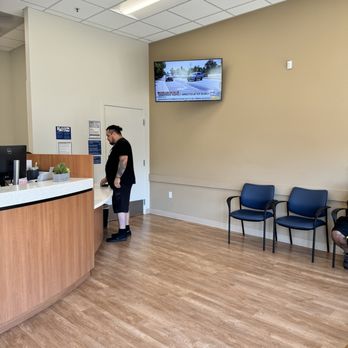Concentra Urgent Care - Waiting room - Urgent Care Near Me - Stockton, California