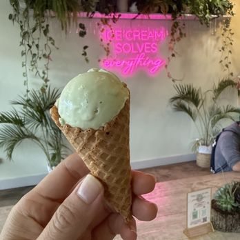 Hammond's Gourmet Ice Cream - Ice Cream & Frozen Yogurt Near Me - Honolulu, Hawaii Hammond's Gourmet Ice Cream - Ice Cream & Frozen Yogurt Near Me - Honolulu, Hawaii