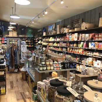 Mazama Store - Grocery Near Me - Mazama, Washington