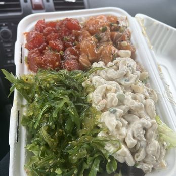 Ono Authentic Hawaiian Poke - Spicy tuna, miso salmon, seaweed salad, and Mac salad in a regular bowl. - Poke Near Me - Edmonds, Washington Ono Authentic Hawaiian Poke - Spicy tuna, miso salmon, seaweed salad, and Mac salad in a regular bowl. - Poke Near Me - Edmonds, Washington