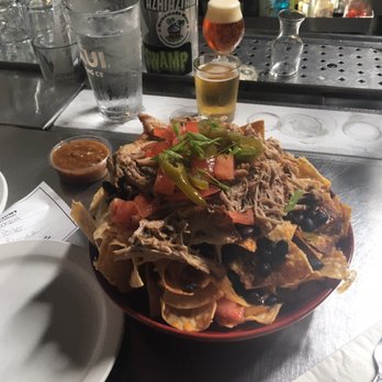 Maui Brewing - Large nacho with kalua pork - Brewpubs Near Me - Lahaina, Hawaii Maui Brewing - Large nacho with kalua pork - Brewpubs Near Me - Lahaina, Hawaii