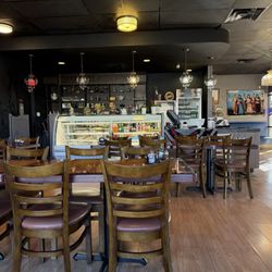 New Kabob House - Nice and roomy