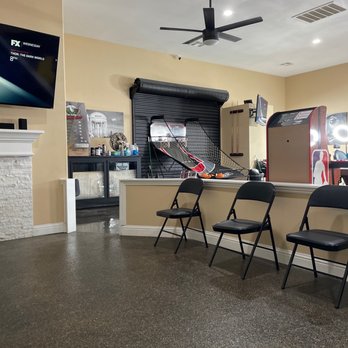 The Valley's Barber Shop - Basketball  hoops! - Barbers Near Me - Madera, California