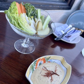Snail Bar - Crudite - Wine Bars Near Me - Oakland, California