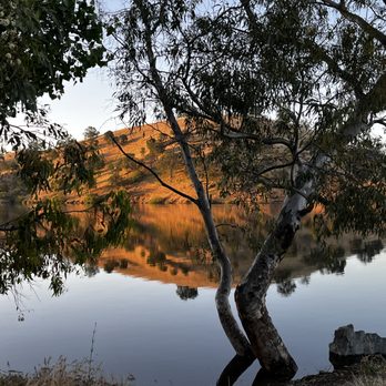 Lake Mcclure & Lake Mcswain - Lake McSwain in the early morning. May 20, 2024 - Campgrounds Near Me - Snelling, California Lake Mcclure & Lake Mcswain - Lake McSwain in the early morning. May 20, 2024 - Campgrounds Near Me - Snelling, California
